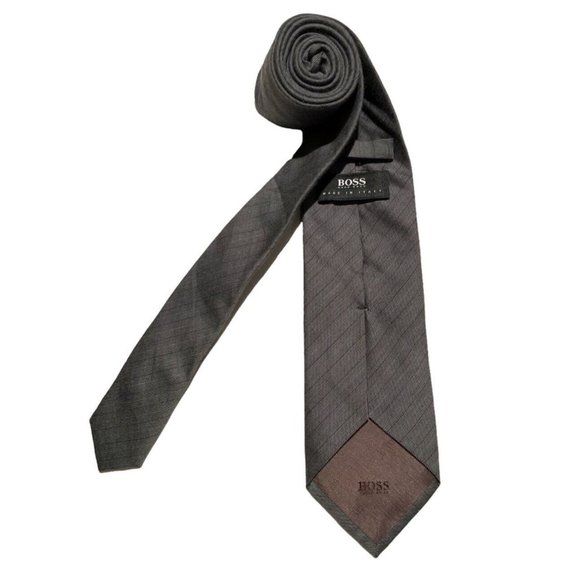HUGO BOSS Gray Striped Silk Tie ITALY 61"/ 3" EC - Picture 1 of 4